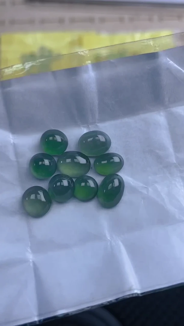 定制翡翠未镶嵌天然翡翠蛋面32