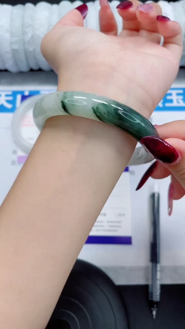 未镶嵌手镯石英质玉18-60/61