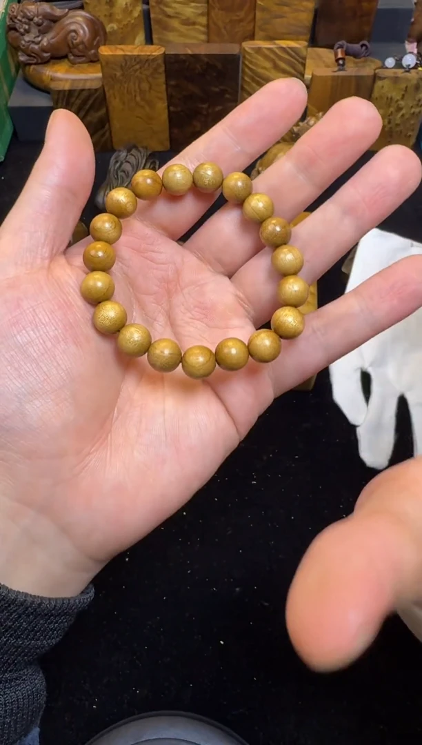 【闪购商品】楠木（金丝楠）其他1.0换个手串280