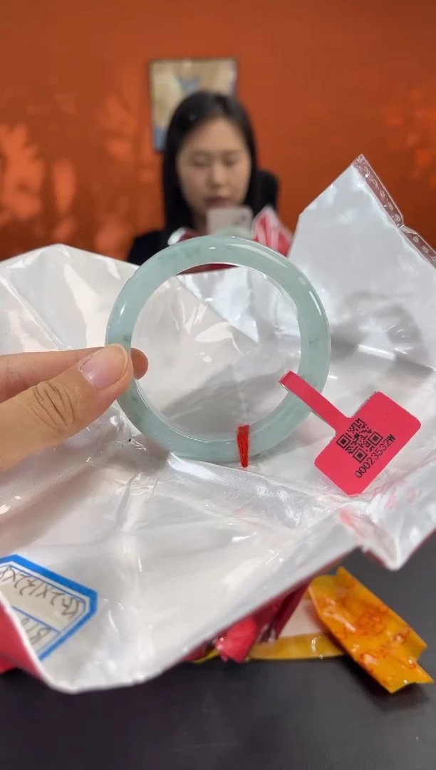 未镶嵌手镯翡翠4     56