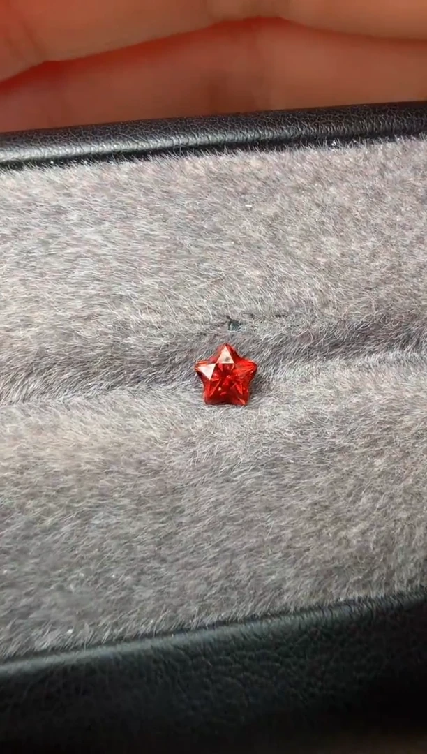 未镶嵌五角星石榴石A314-1p