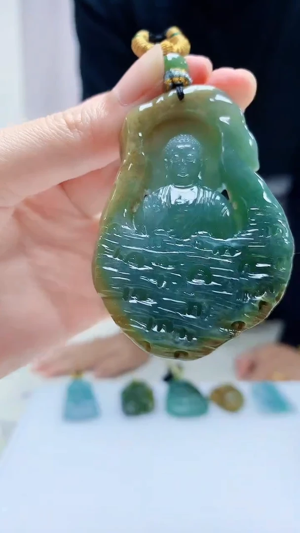定制翡翠未镶嵌4898zm-毛货挂件佛观天下198