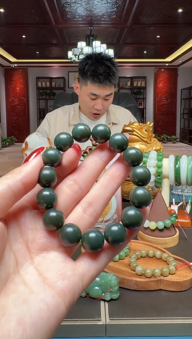 未镶嵌和田玉挂件szq14