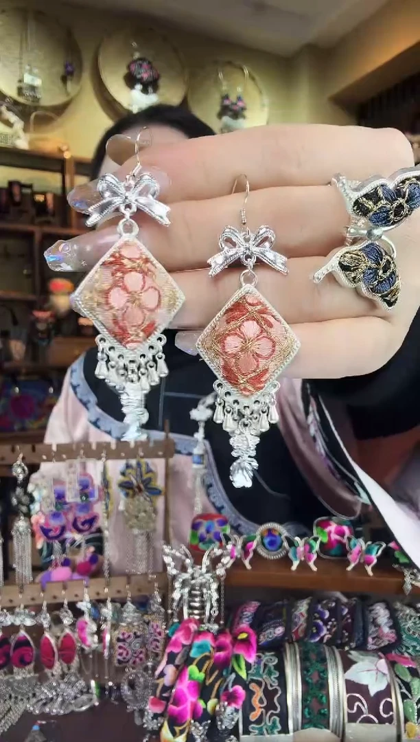 刺绣非遗刺绣民族风耳环