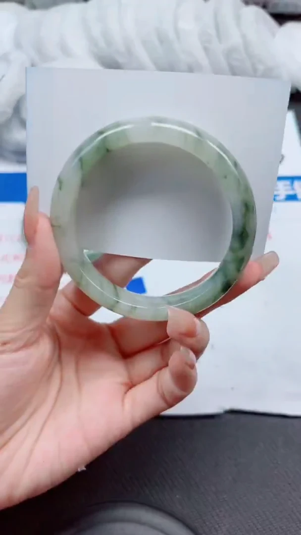 石英质玉手镯未镶嵌A83-61.62