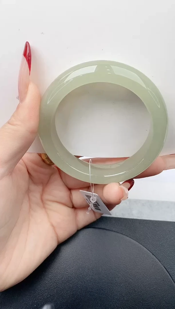 未镶嵌手镯石英质玉w12-DB49+