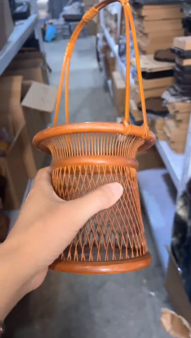 【闪购商品】13*13*25cm 花器提篮 1111
