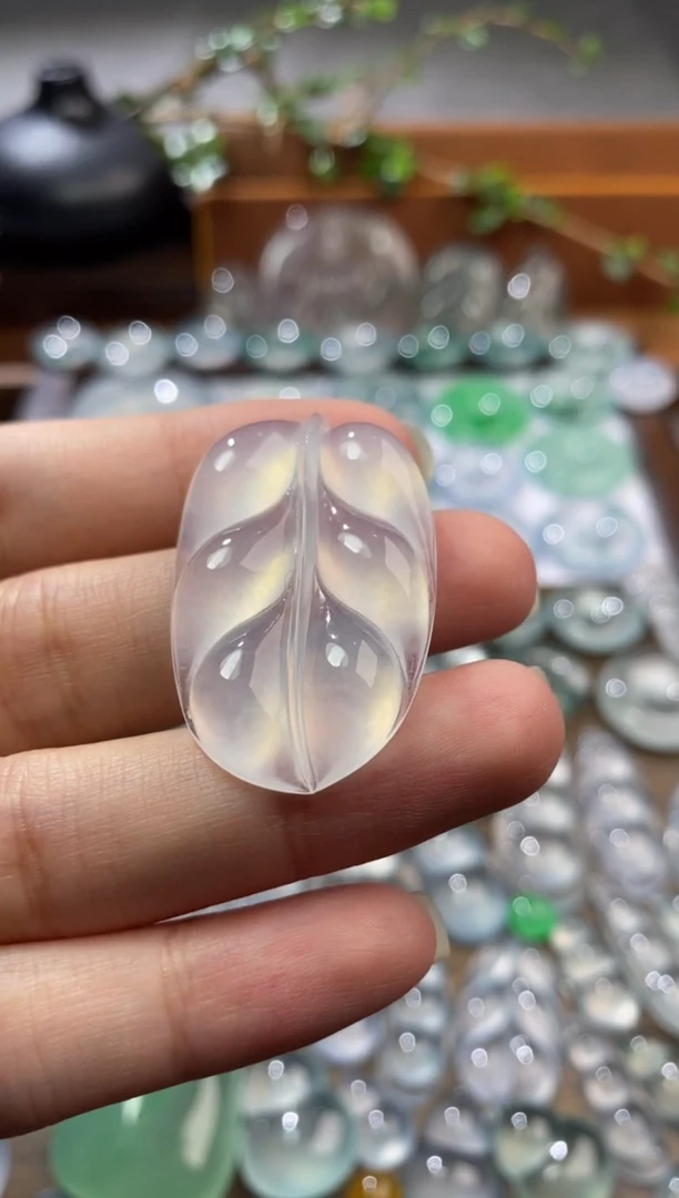 吊坠(不含链)未镶嵌翡翠叶子