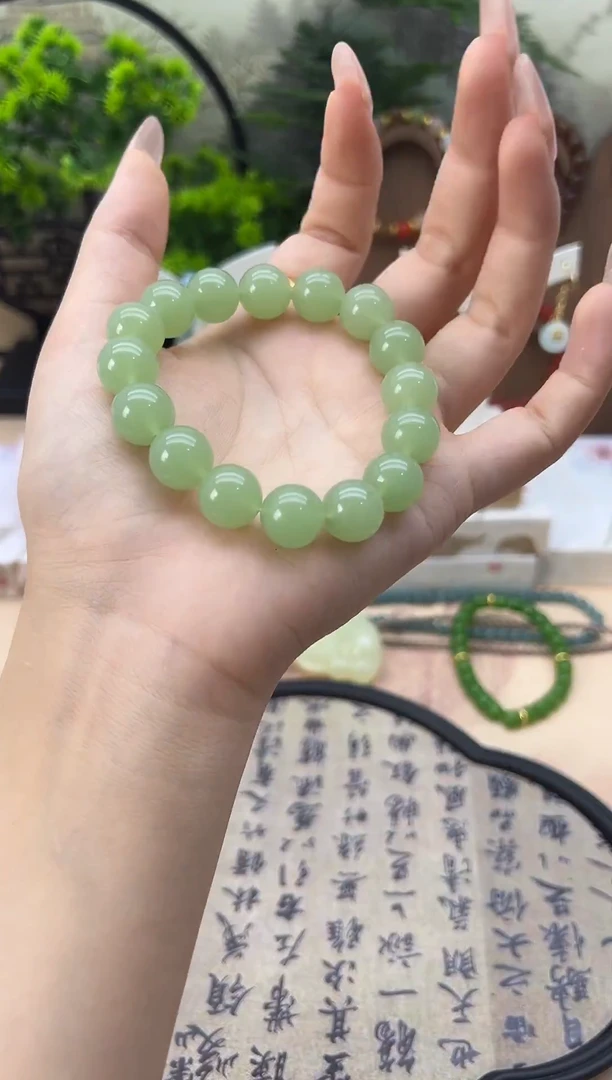 未镶嵌手链和田玉194