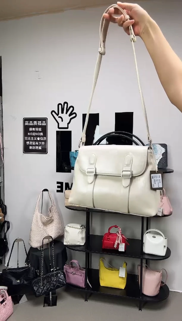 牛皮（革）彩汐轻奢女包编号：34