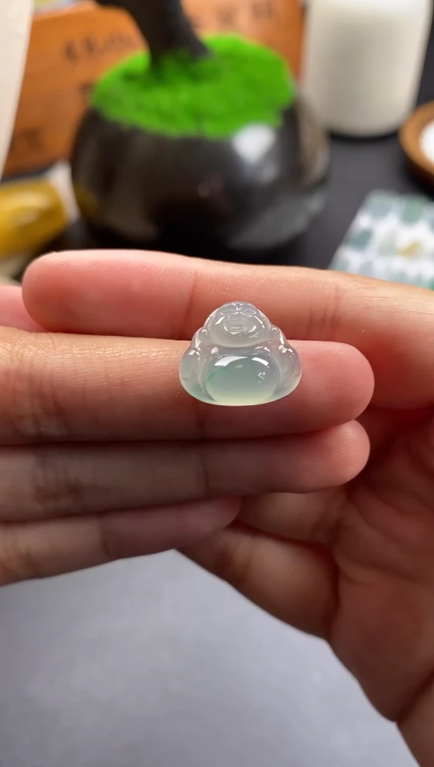 颈饰未镶嵌翡翠翡翠冰种佛公