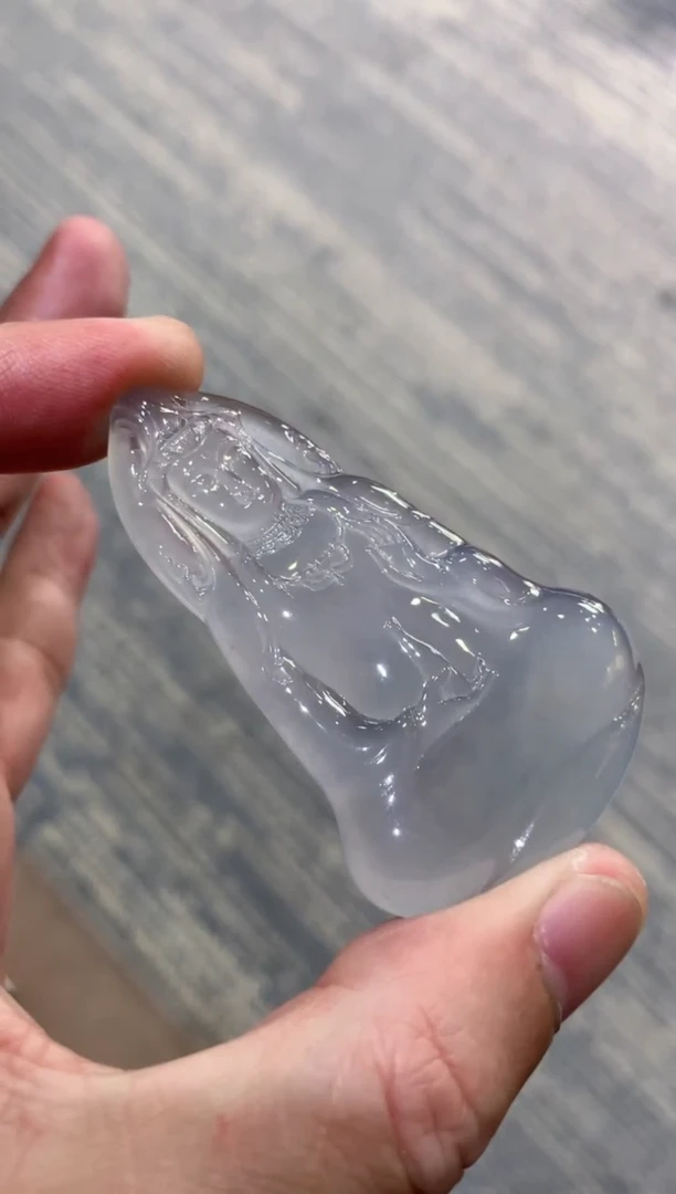 颈饰未镶嵌翡翠哈***喽哈