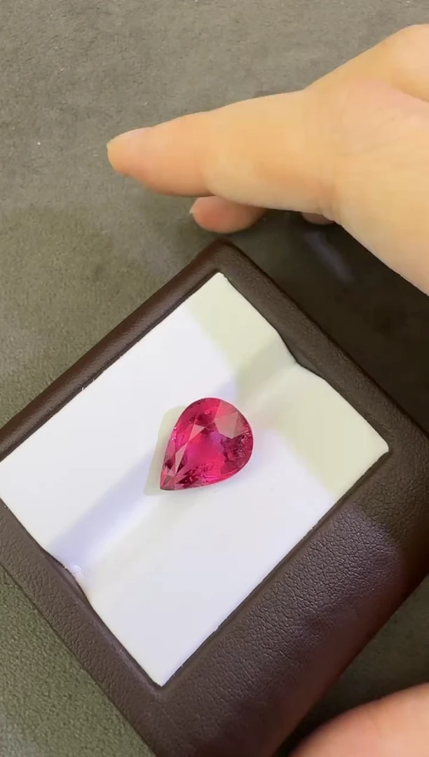 未镶嵌珠宝半成品碧玺9.59ct