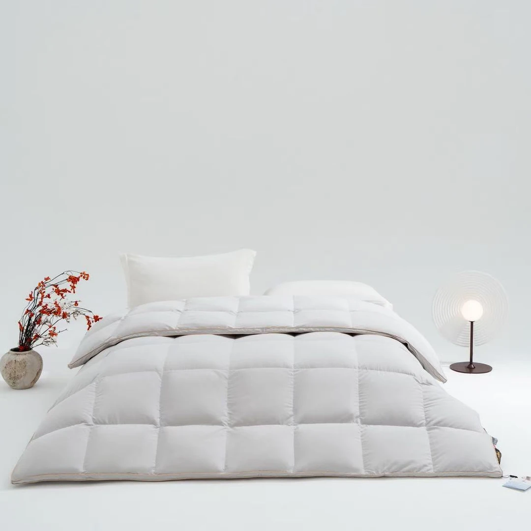 【工厂直发】黑金酒店羽绒被单双人立体金边简约保暖加厚羽绒被