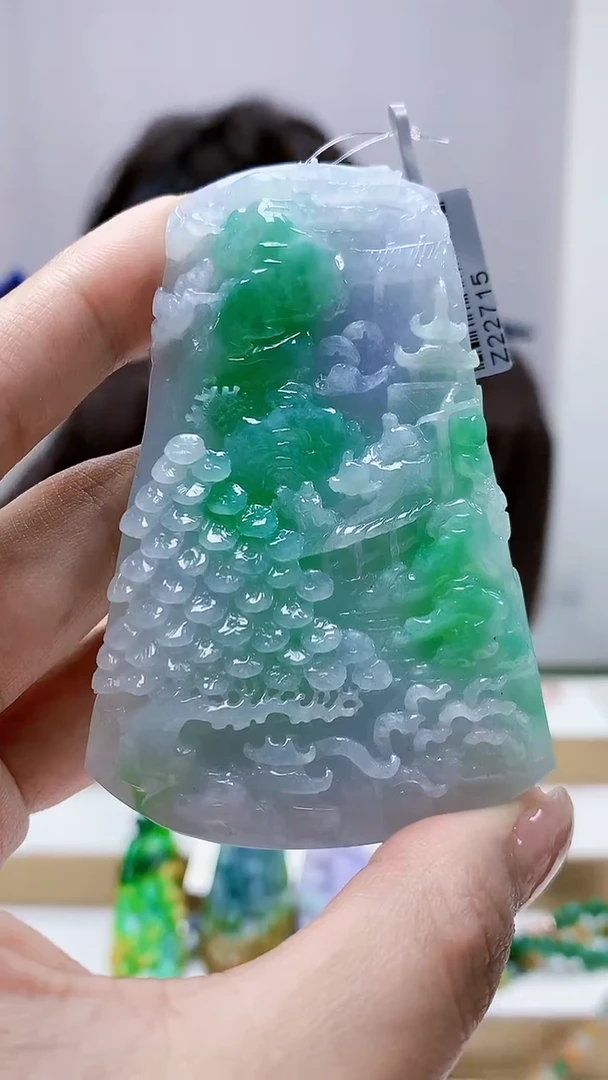 未镶嵌定制翡翠5145MM-毛货挂件153