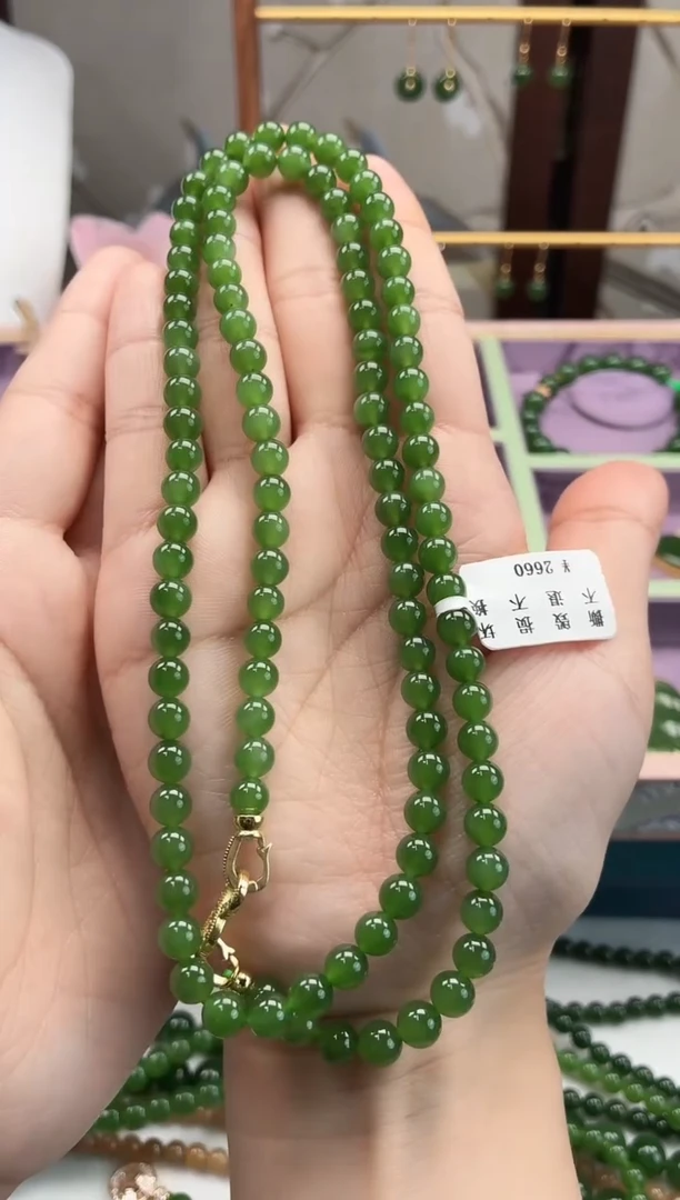 项链未镶嵌和田玉（碧玉）6mm项链