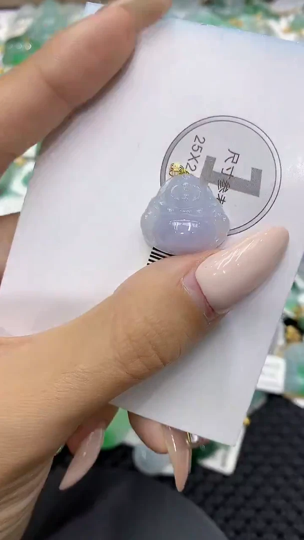 颈饰18K金镶嵌翡翠111111111111