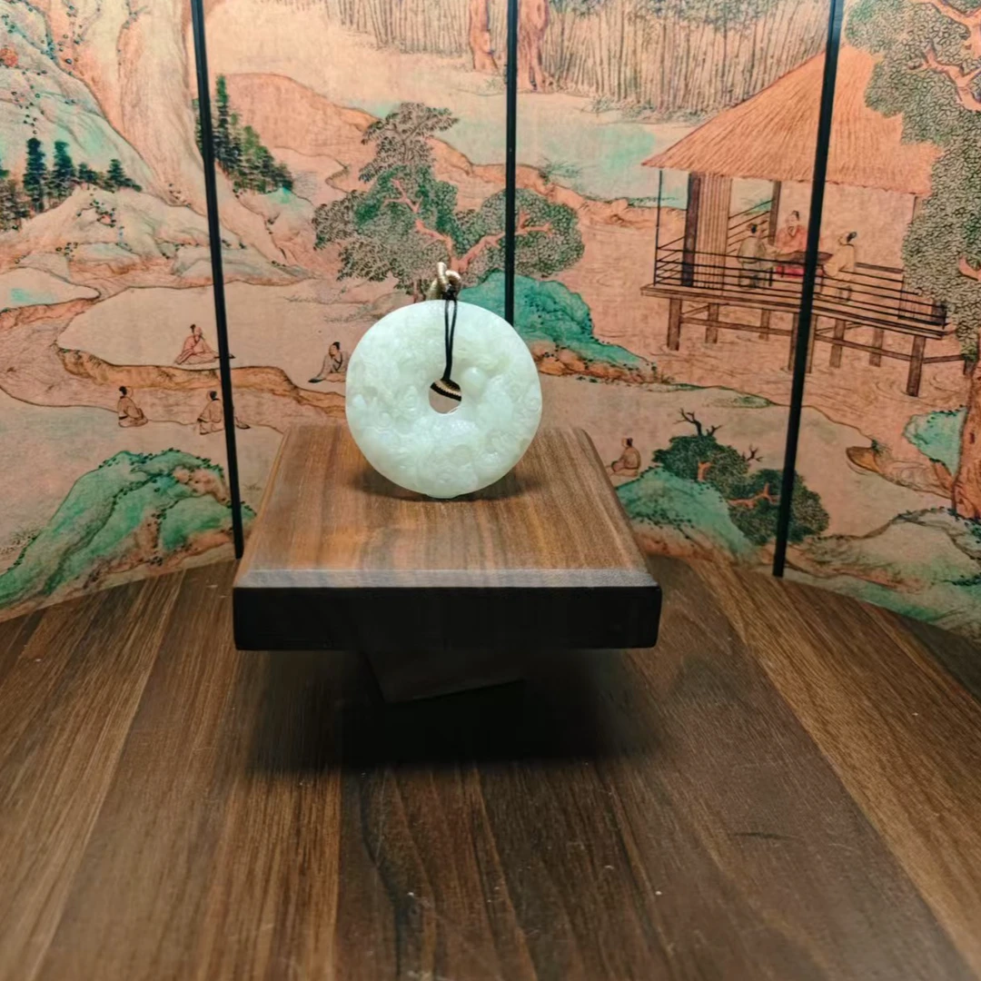 Y和田玉九龙平安扣吊坠0406