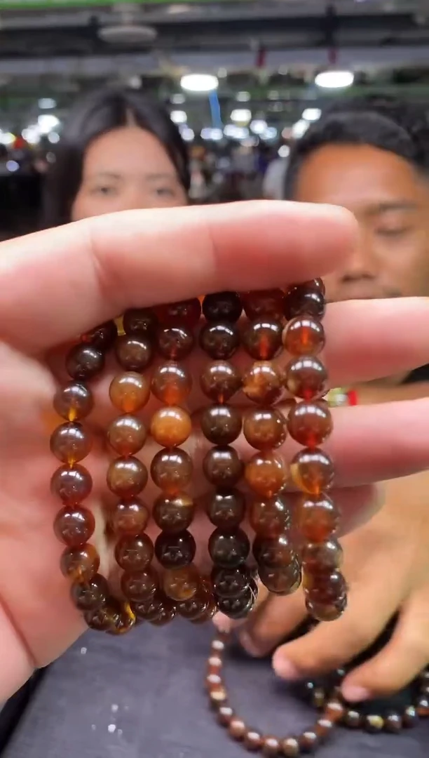 未镶嵌琥珀手串 卡8+ 溶洞手串多样性发其一