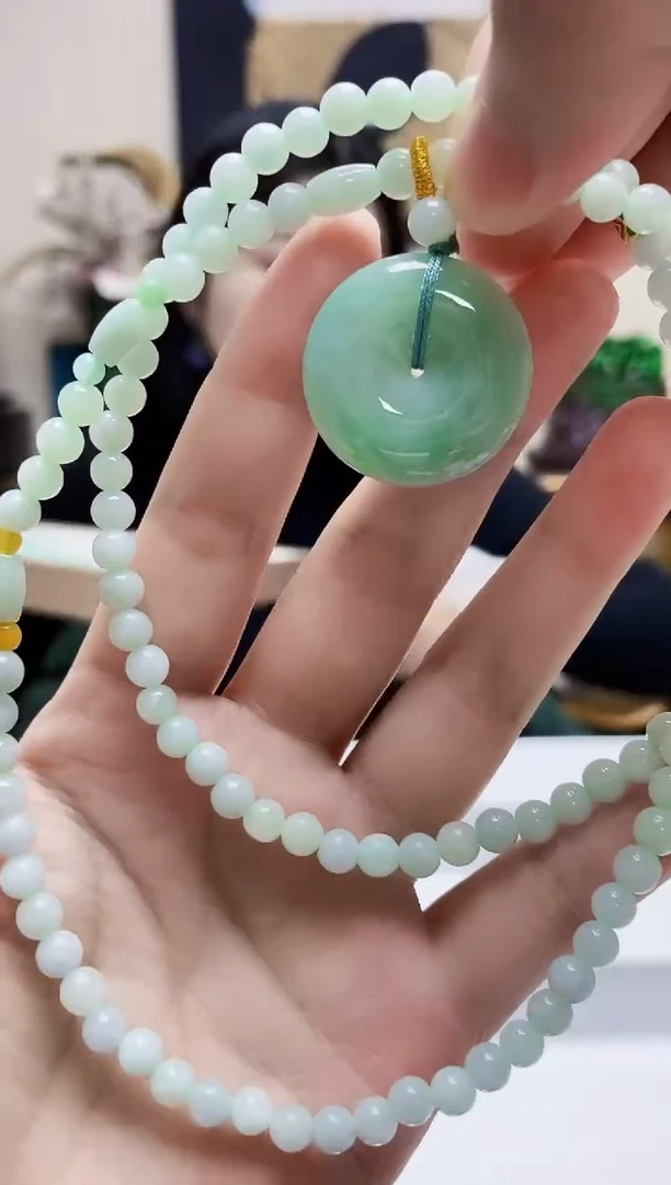 未镶嵌定制翡翠吊坠125