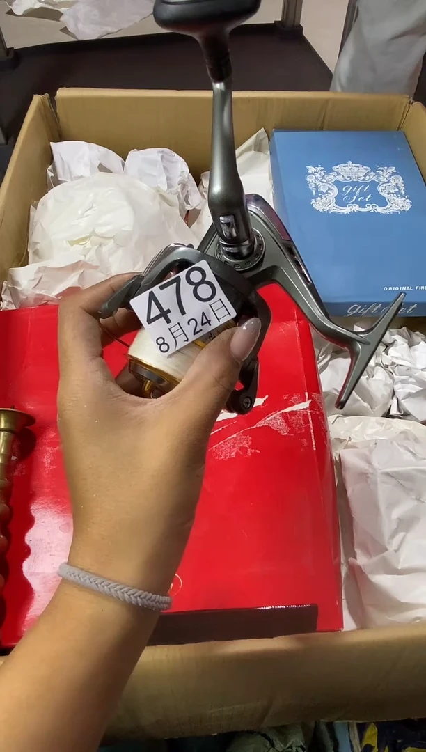 瓷片胡*哥11111111