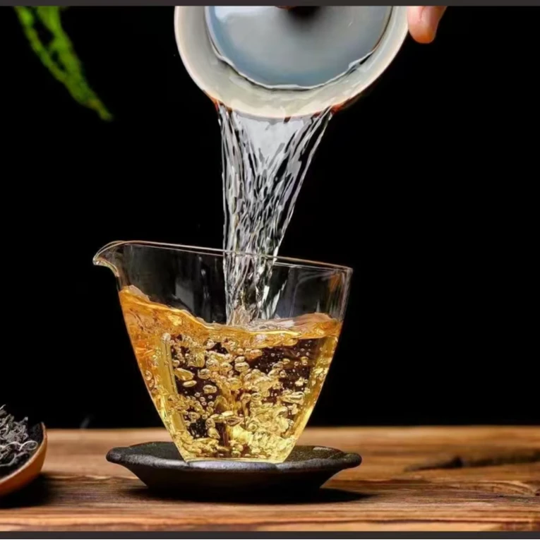 [坡脚户口 · 传世兰印 · 班章普洱王 · 邦东古树] 饼茶通用