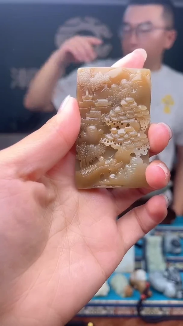 未镶嵌和田玉挂件1