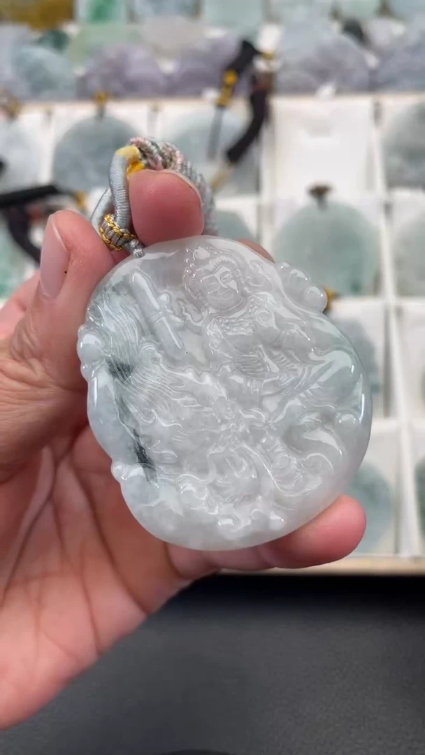 颈饰未镶嵌翡翠天然缅甸翡翠A货44