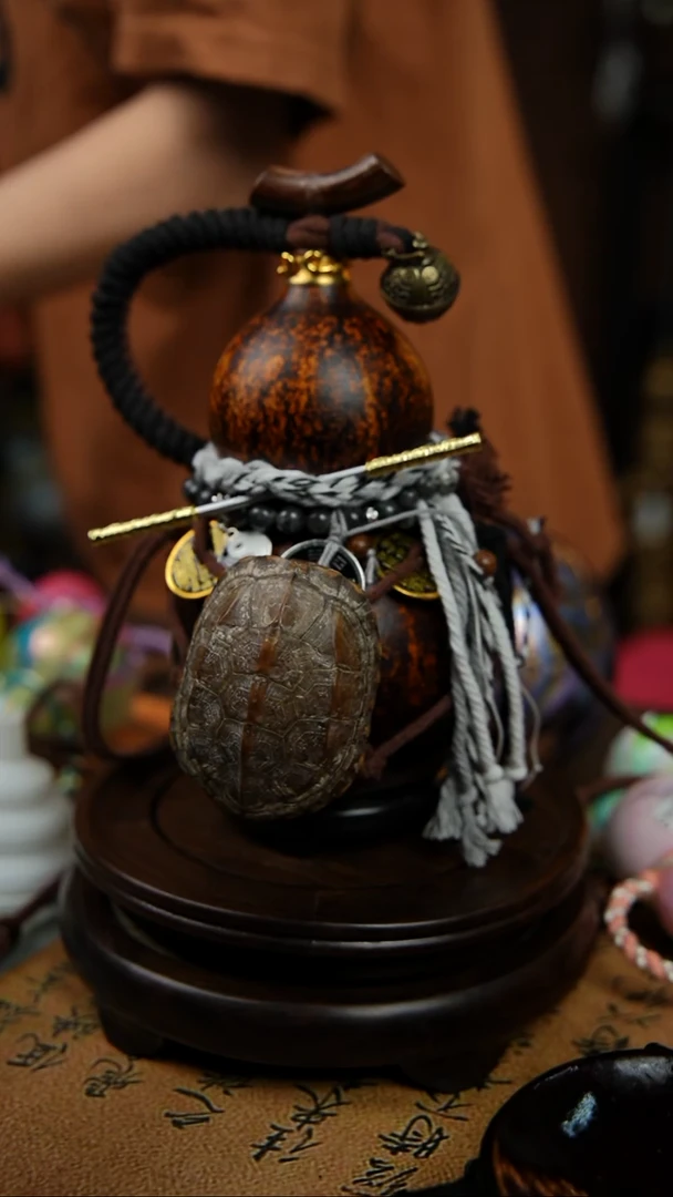 663号550ml左右非遗大漆酒葫芦