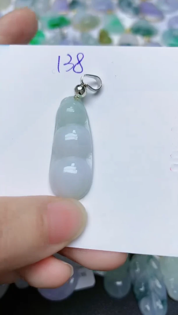 【闪购商品】翡翠颈饰合金天然翡翠A货    