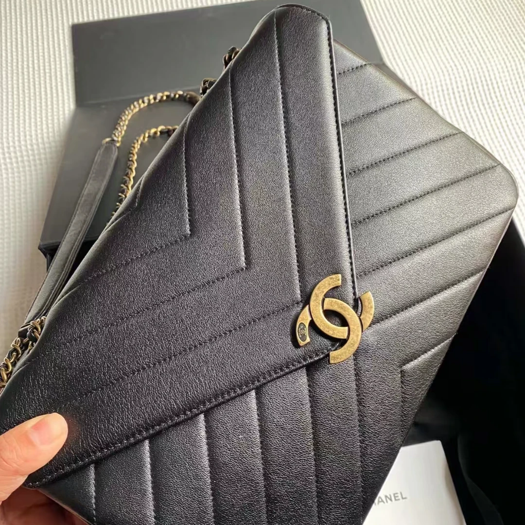 99新 Chanel/香奈儿 【杨贵妃专属】/中号黑金V纹信封包口盖包
