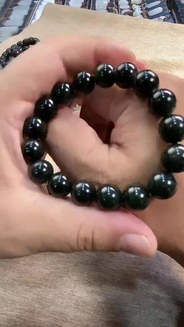 未镶嵌手链和田玉和田玉手串