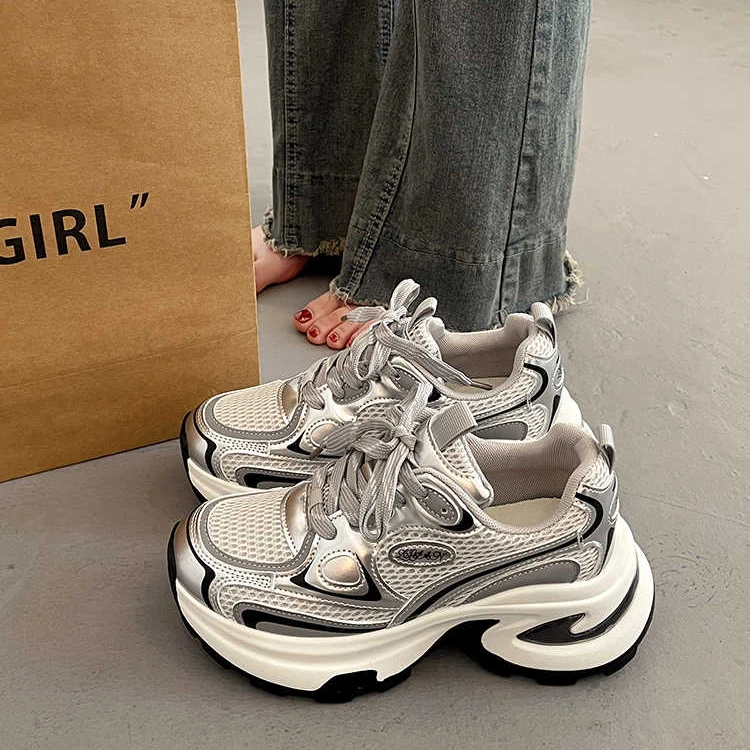 啄木鸟透气厚底老爹鞋女夏季小个子增高2025新款网面银色休闲鞋