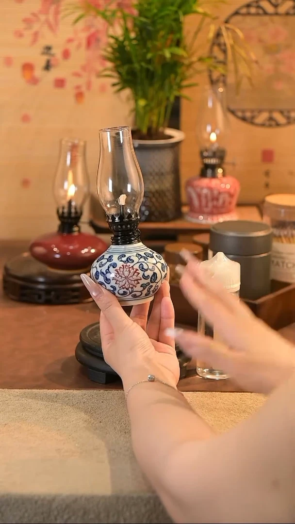 景德镇陶瓷油灯摆件