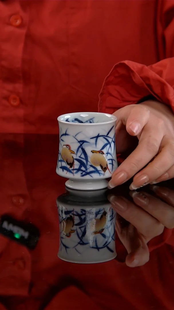 李华手绘青花鹭鸶闻香杯