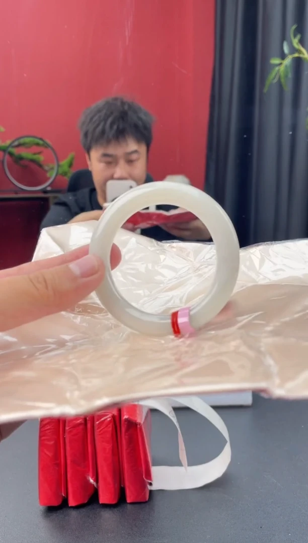 未镶嵌手镯翡翠5