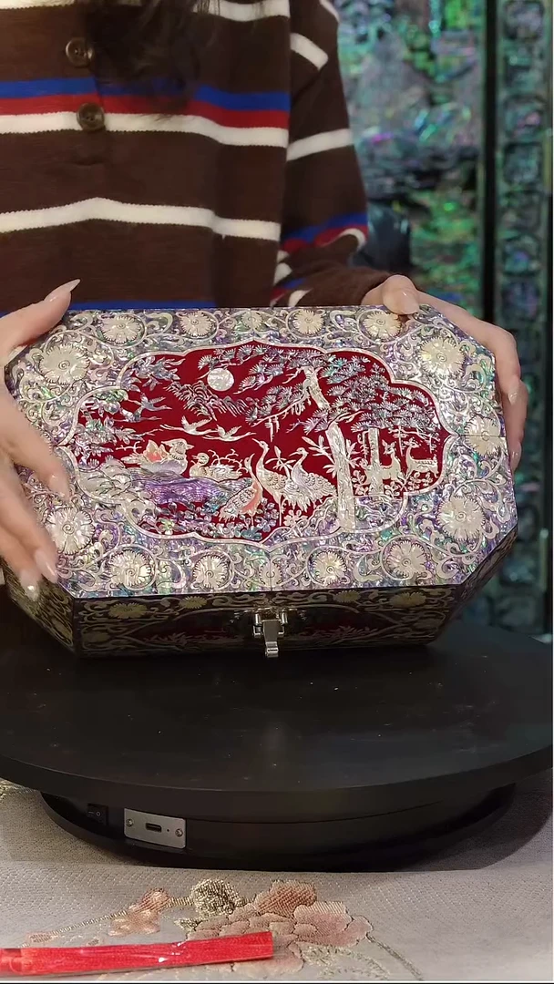 满贝底·弘贝雅螺钿漆器文化馆