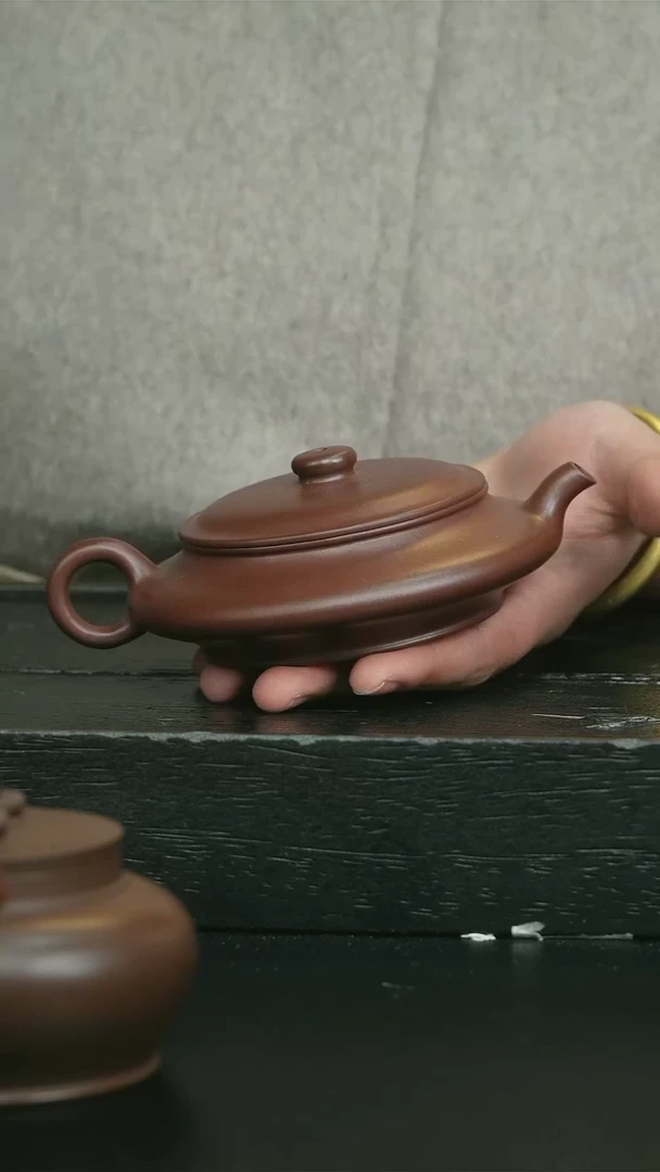 【闪购商品】紫砂茶壶底槽清光素虚扁