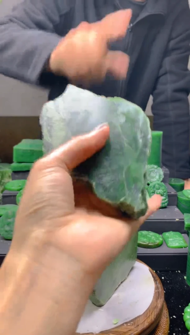 未镶嵌和田玉珠宝半成品1