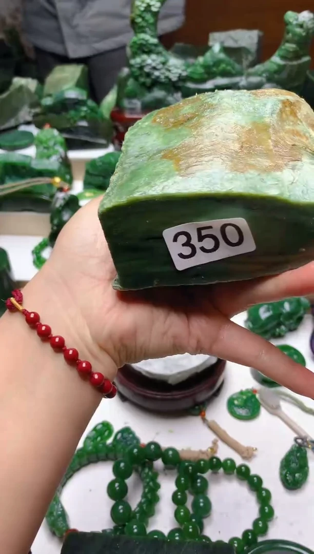 未镶嵌和田玉珠宝半成品1