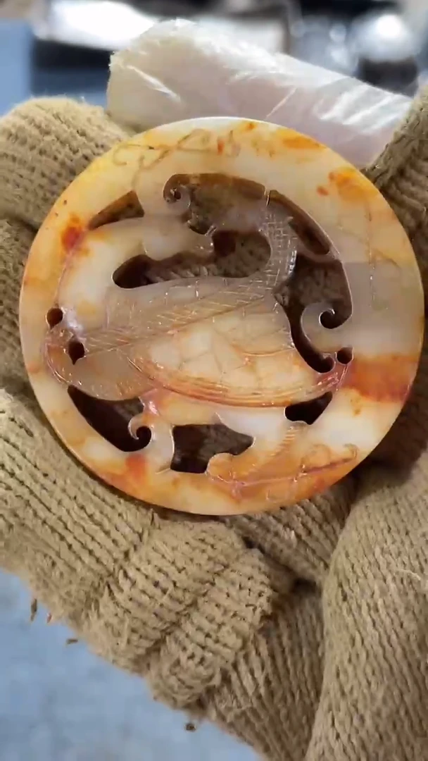 未镶嵌和田玉挂件未镶嵌和田玉把件