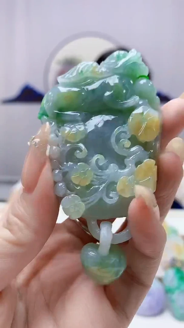 未镶嵌定制翡翠3099DD-毛货挂件62