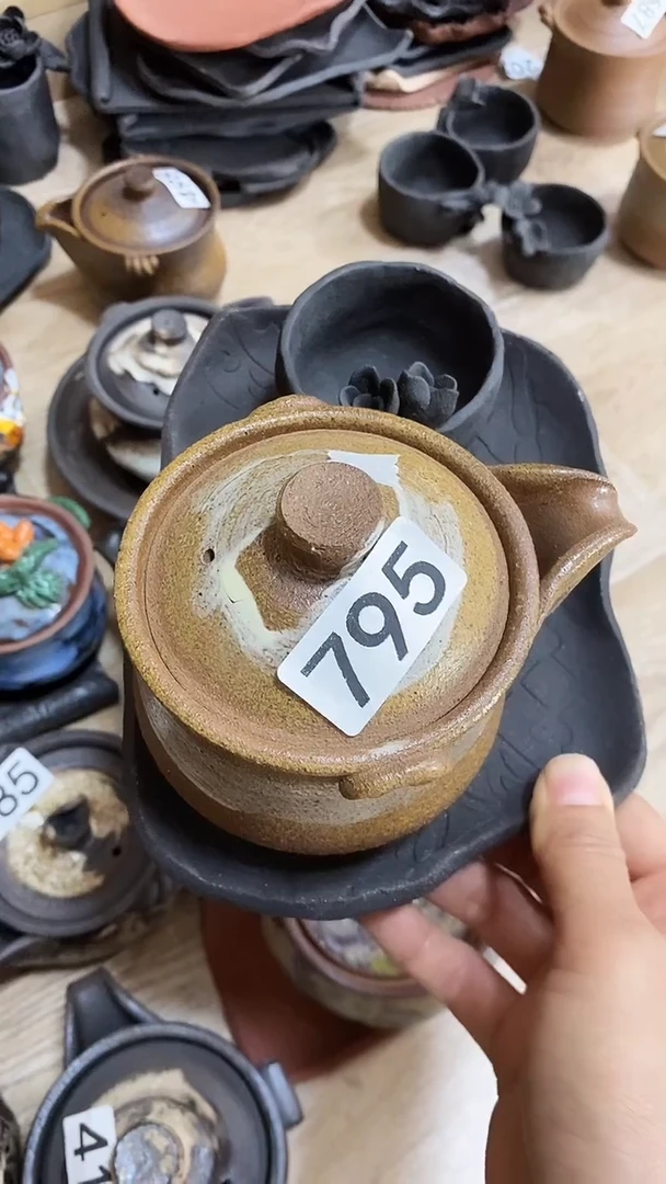 只**绿爱砂陶艺手工制作