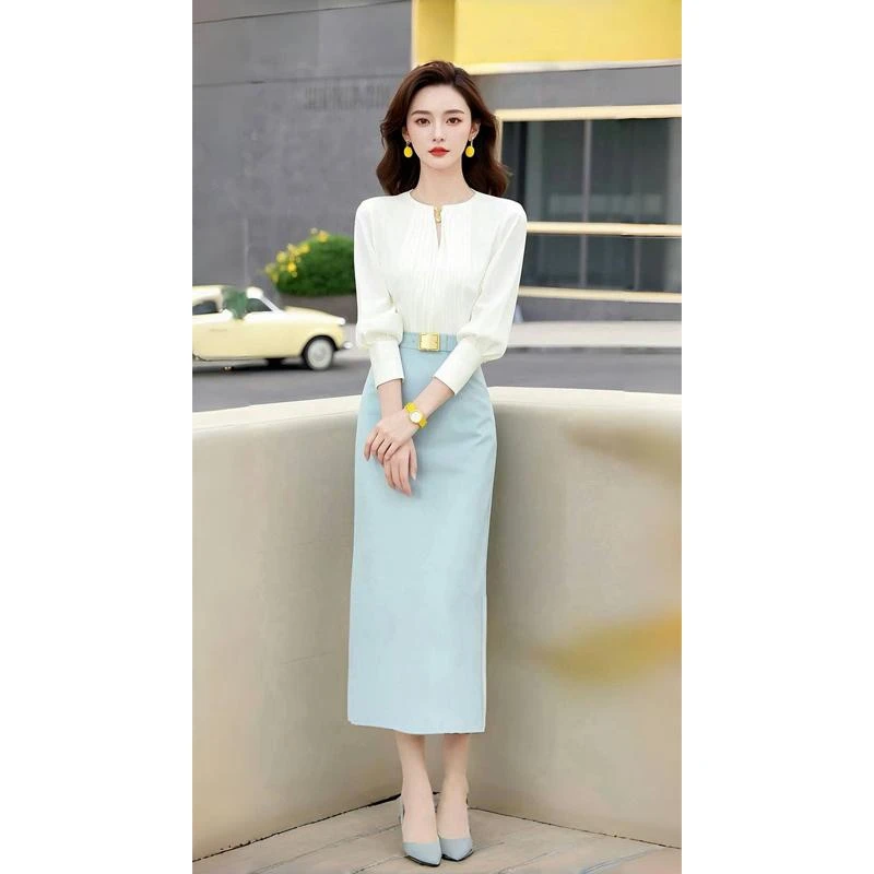 春季穿搭一整套盐系轻熟炸街时尚高级感小洋装白色上衣半身裙套装