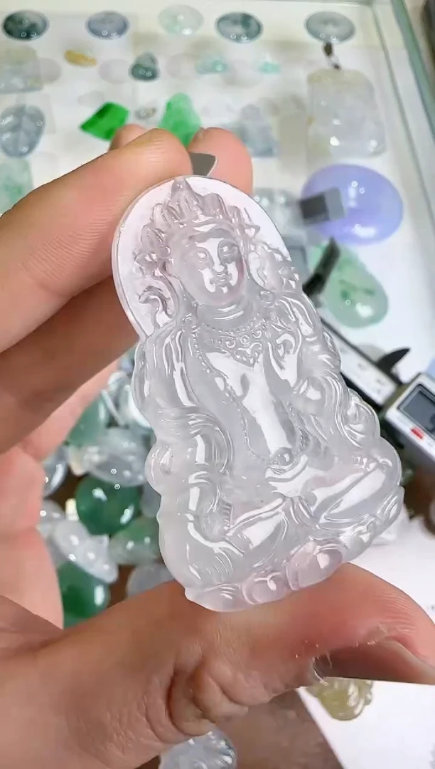 【闪购商品】翡翠吊坠(不含链)未镶嵌··