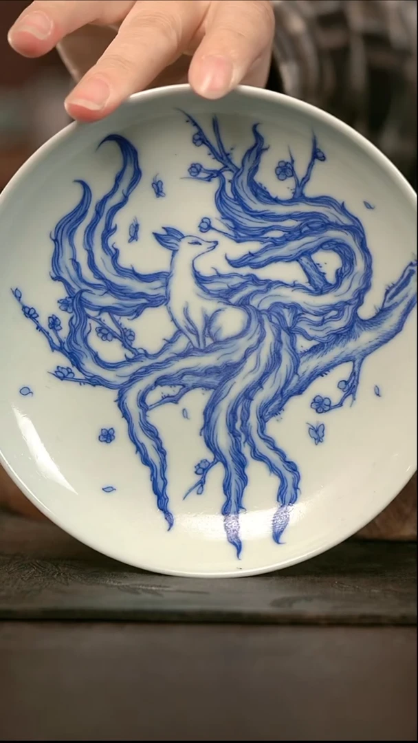 手绘高温现代瓷 气窑  九尾狐壶承14.2cm