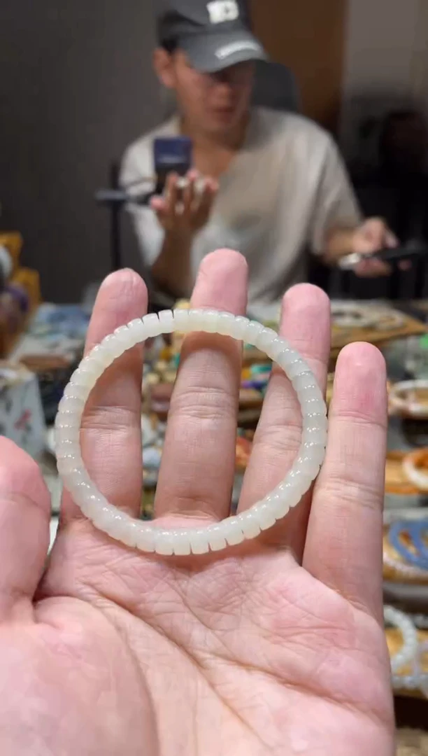 未镶嵌手串和田玉6mm药片和田玉白玉手串