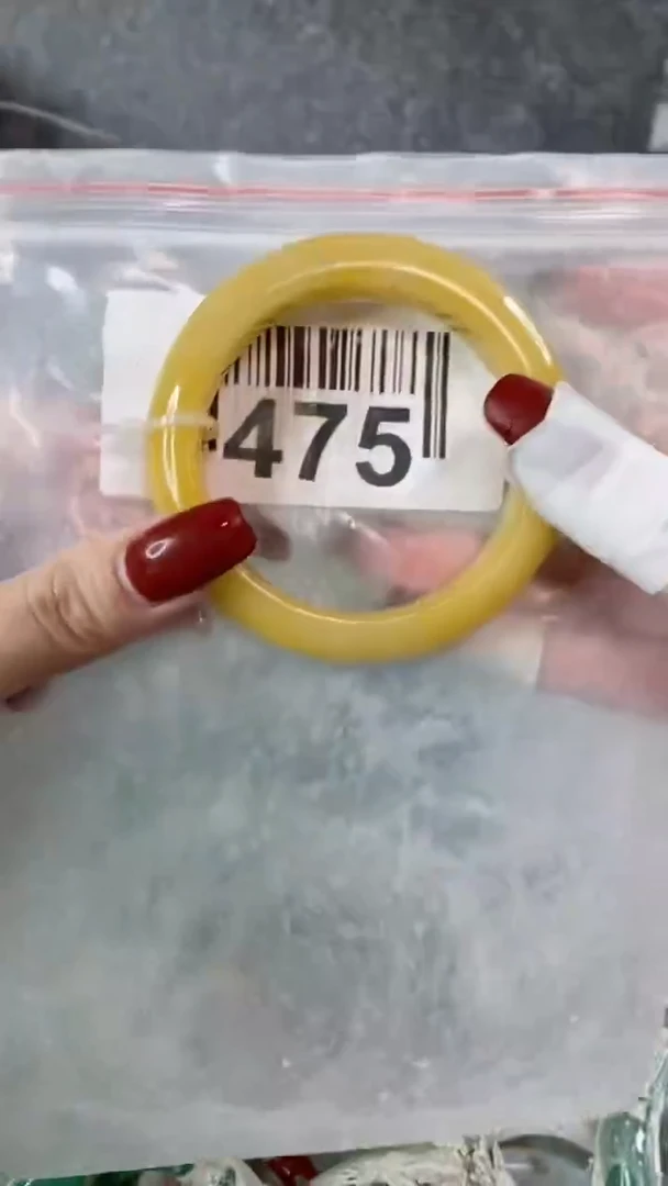 【闪购商品】石英质玉手镯未镶嵌5758+475