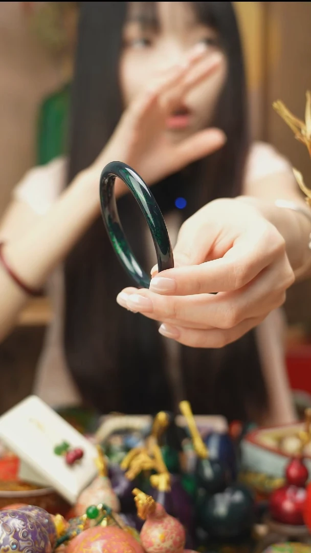 @57圈口绿宝砂手镯@非遗大漆