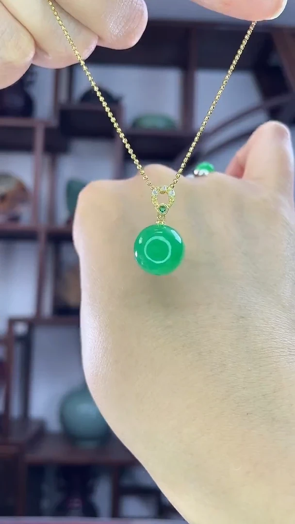 吊坠(赠链)未镶嵌翡翠D75翡翠单珠